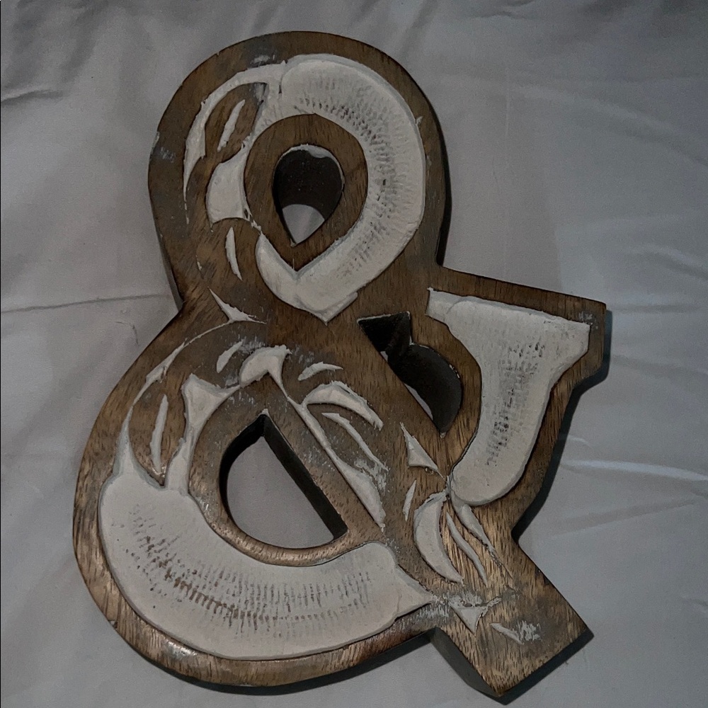 Rustic “&” Home Decor